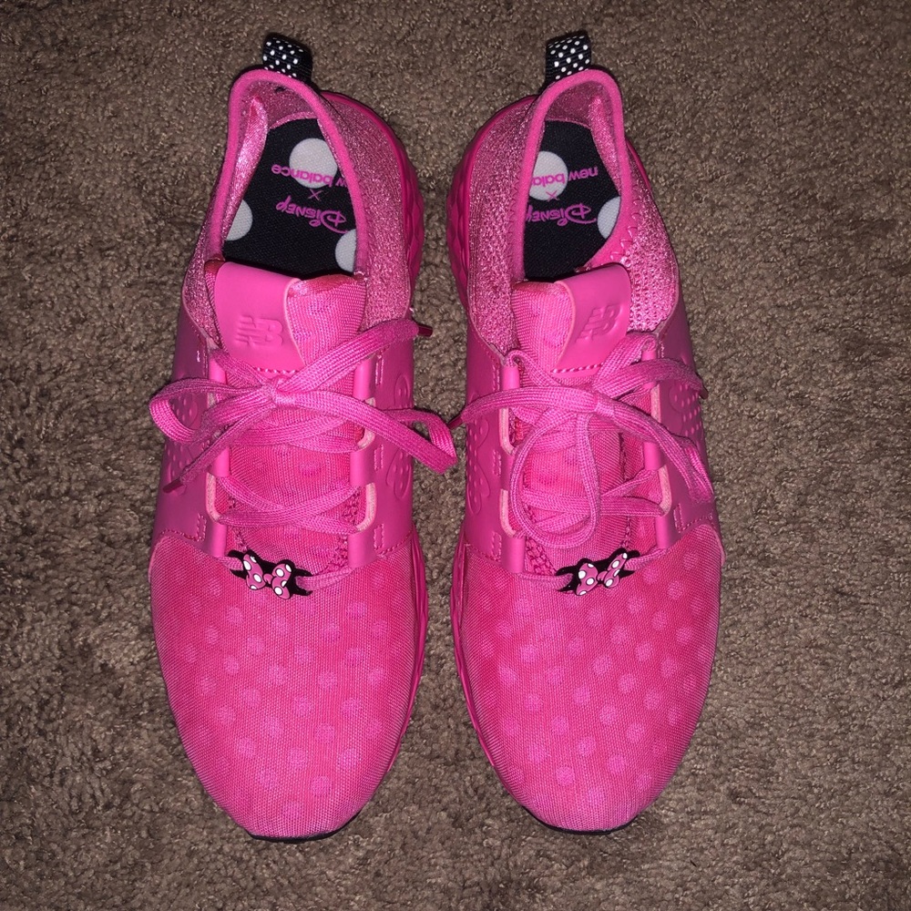 Minnie Mouse Disney New Balance tennis shoes